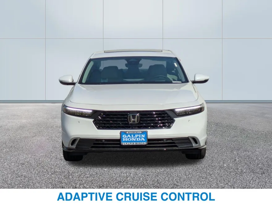 2025 Honda Accord Hybrid Touring photo 1