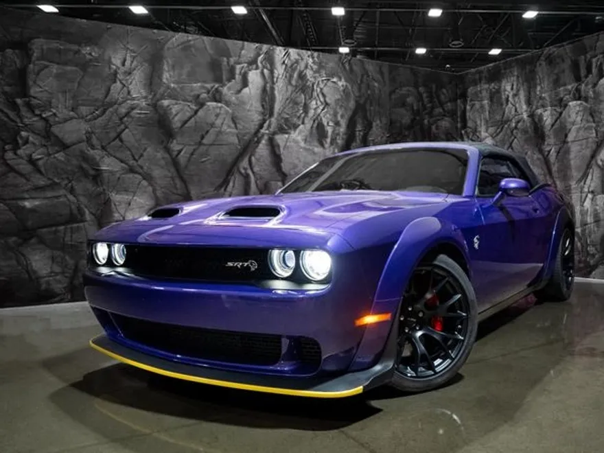 2023 Dodge Challenger SRT8 Hellcat Widebody photo 1