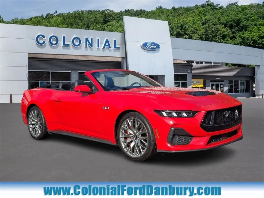 2024 Ford Mustang GT Premium Convertible photo 1