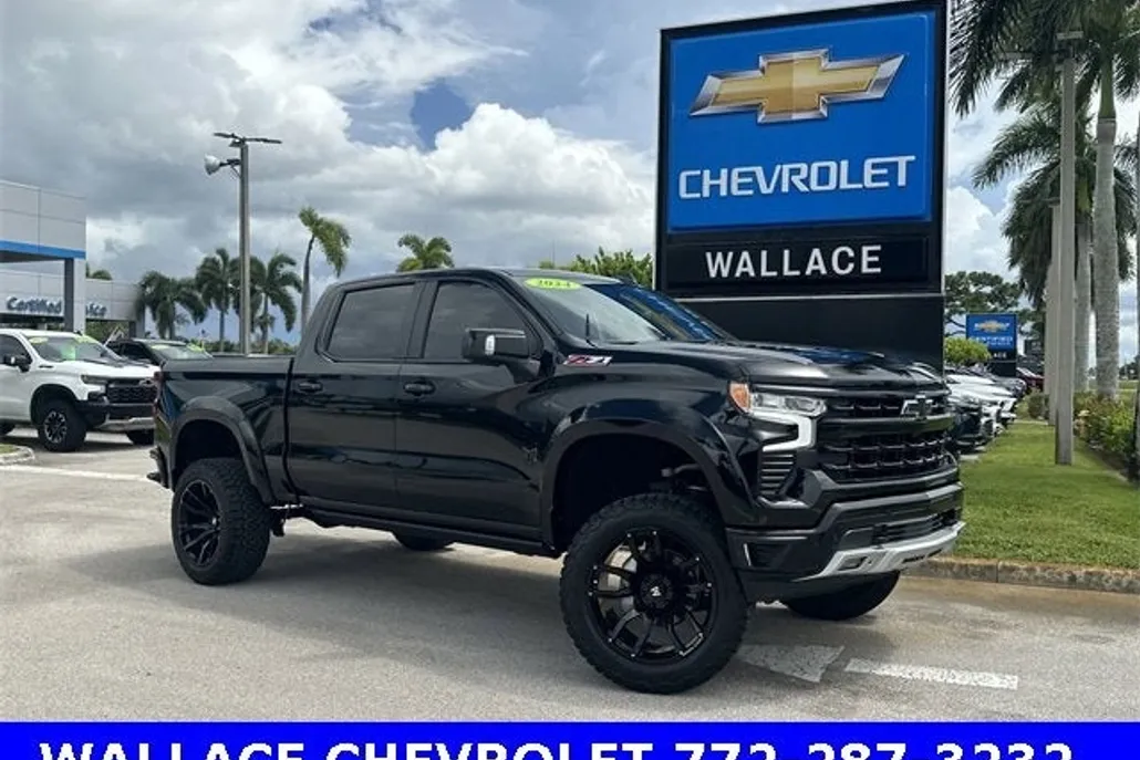 2024 Chevrolet Silverado 1500 RST photo 1