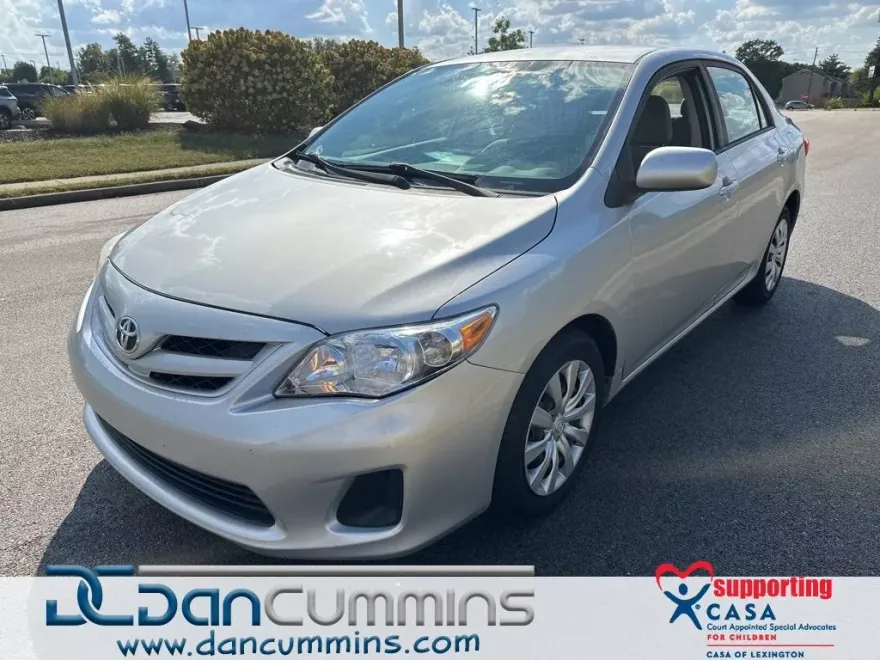 2012 Toyota Corolla L photo 1