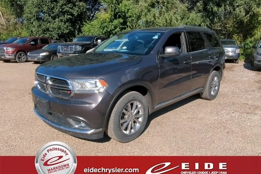 2016 Dodge Durango SXT photo 1