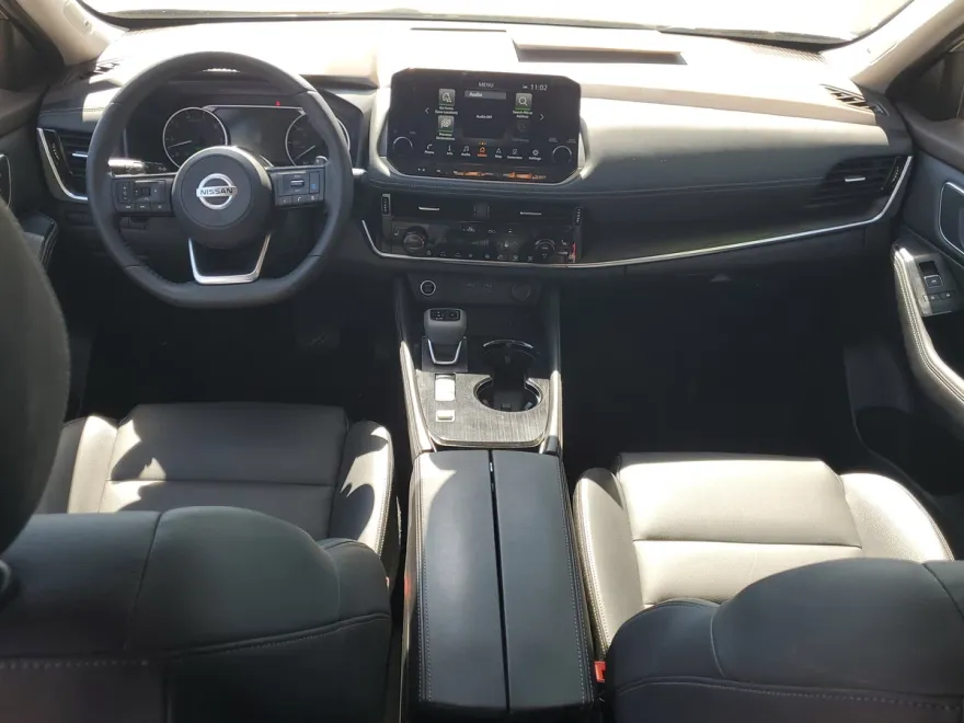 2021 Nissan Rogue SL photo 1
