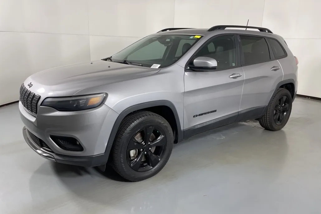 2019 Jeep Cherokee Altitude photo 1