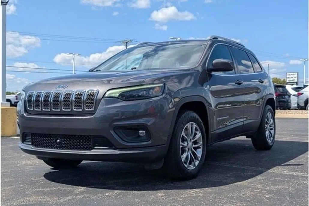 2020 Jeep Cherokee Lux photo 1