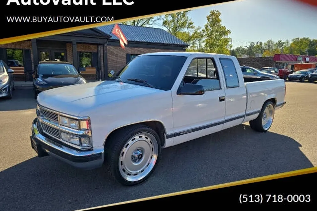 1990 Chevrolet Silverado photo 1