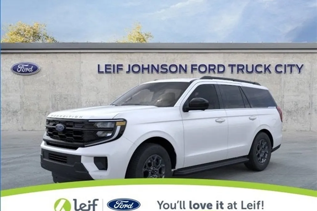 2025 Ford Expedition photo 1