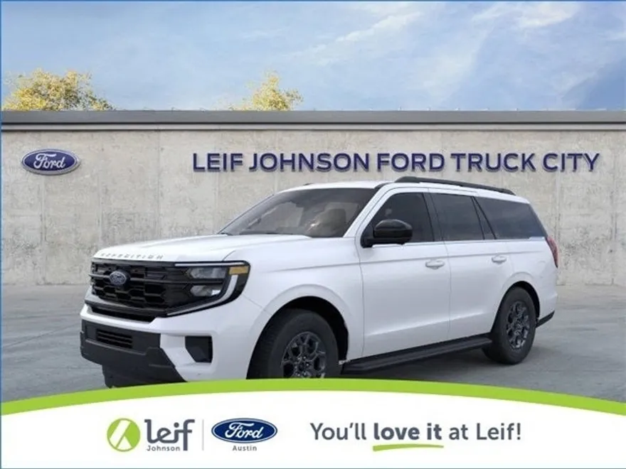 2025 Ford Expedition photo 1