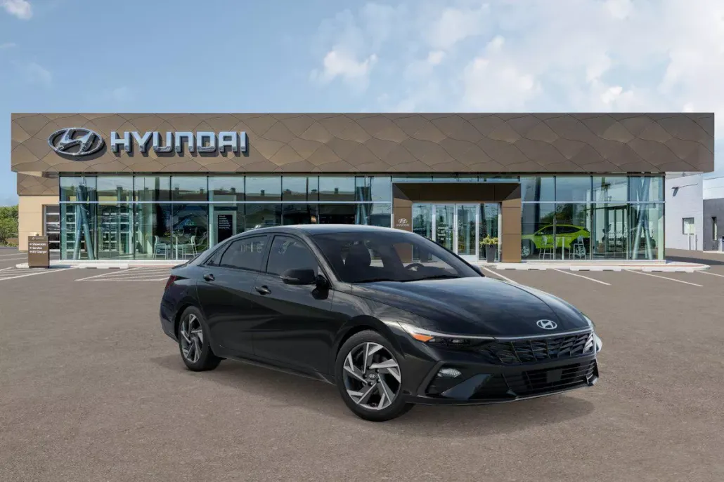 2025 Hyundai Elantra SEL Sport photo 1