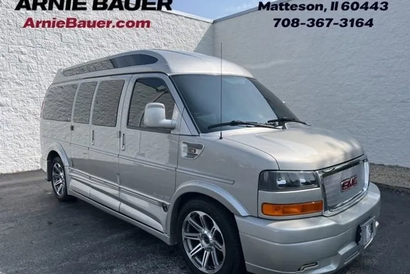 2017 Gmc Savana Cargo 2500 photo 1