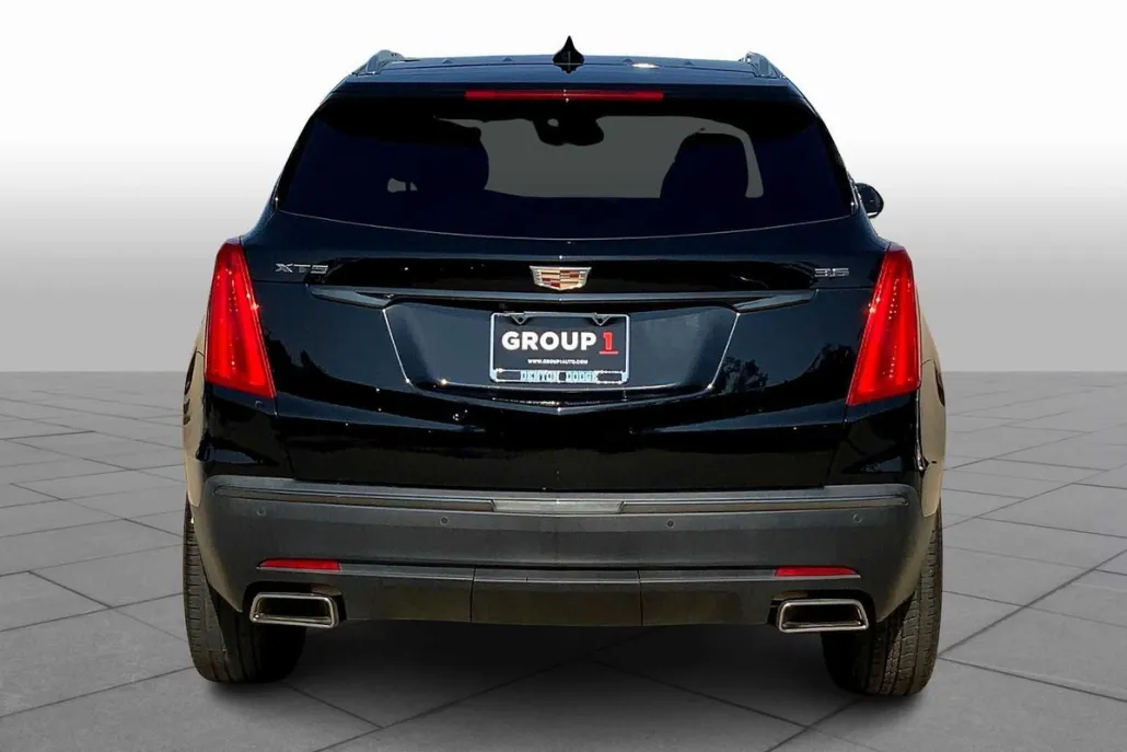 2018 Cadillac XT5 Luxury photo 1
