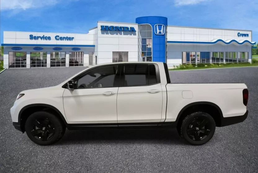 2026 Honda Ridgeline Black Edition photo 1