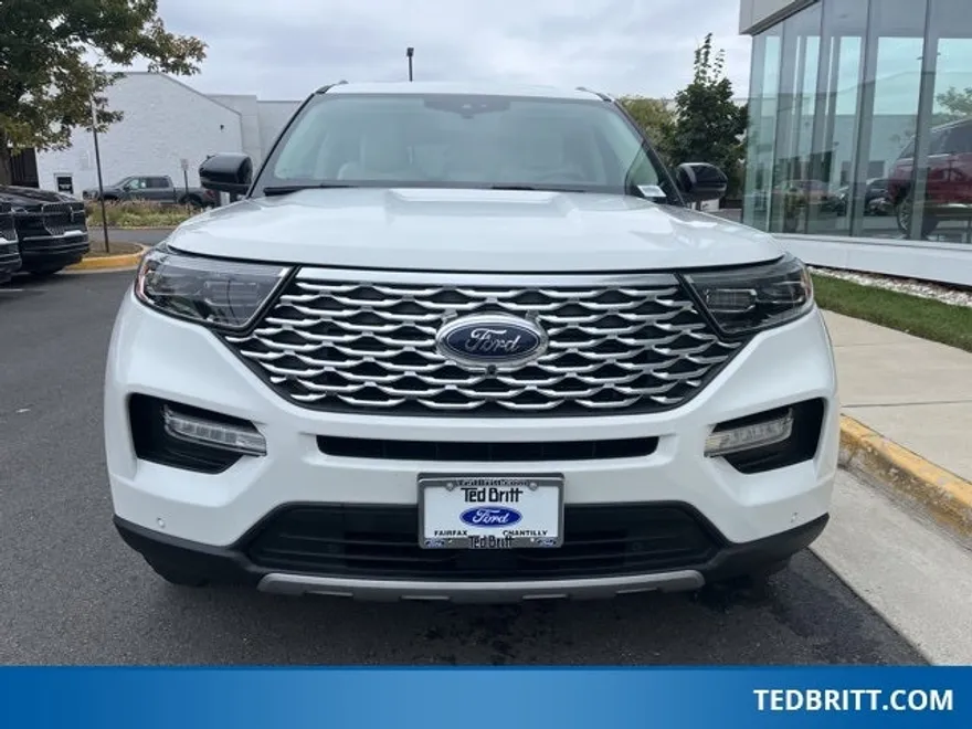 2022 Ford Explorer Platinum photo 1