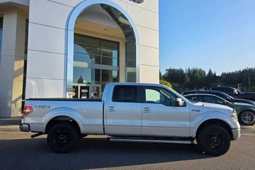 2013 Ford F-150 Lariat photo 1