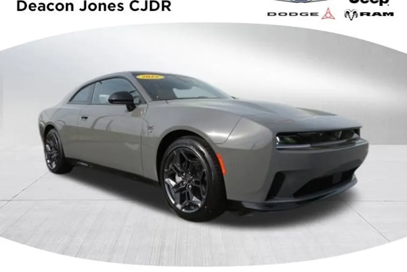 2025 Dodge Charger Daytona R/T photo 1