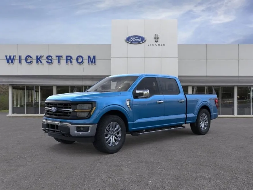 2025 Ford F-150 XLT photo 1