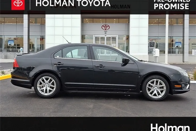 2012 Ford Fusion SEL photo 1