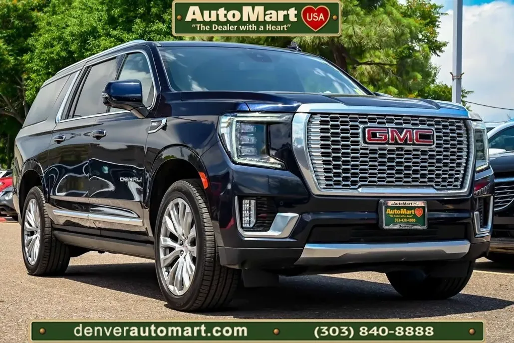 2023 Gmc Yukon XL Denali photo 1
