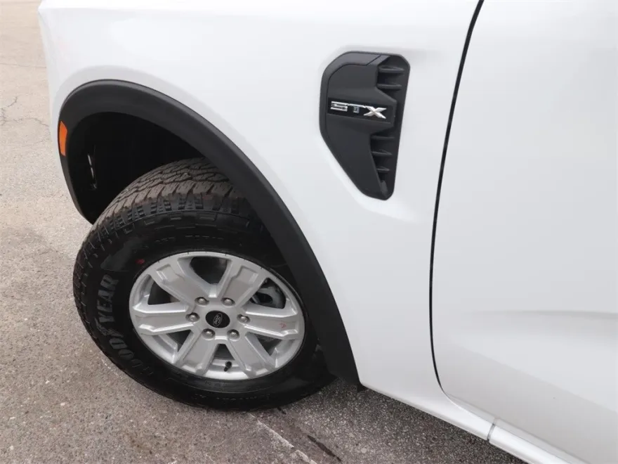 2025 Ford Ranger XL photo 1