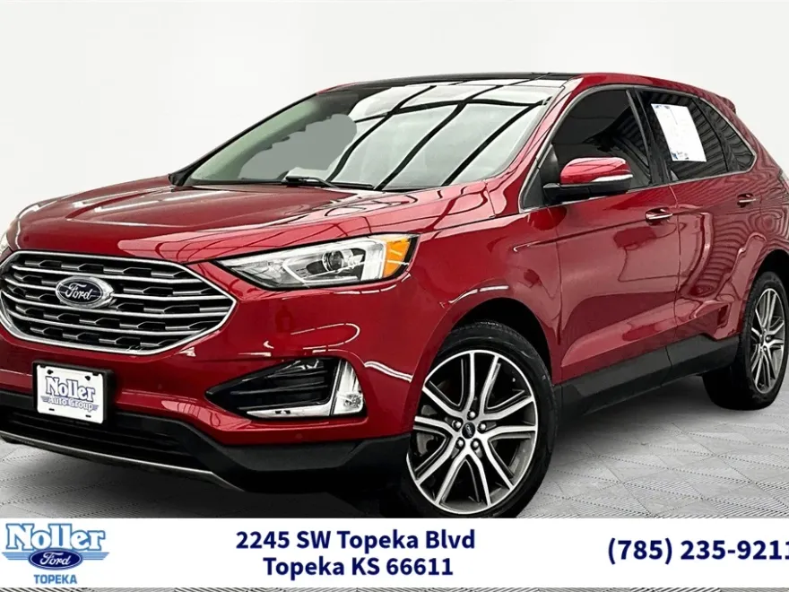 2021 Ford Edge Titanium photo 1