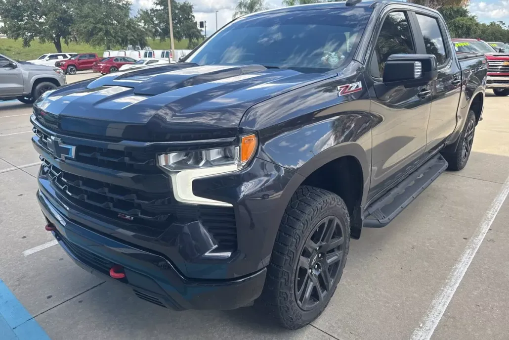 2022 Chevrolet Silverado 1500 LT Trail Boss photo 1