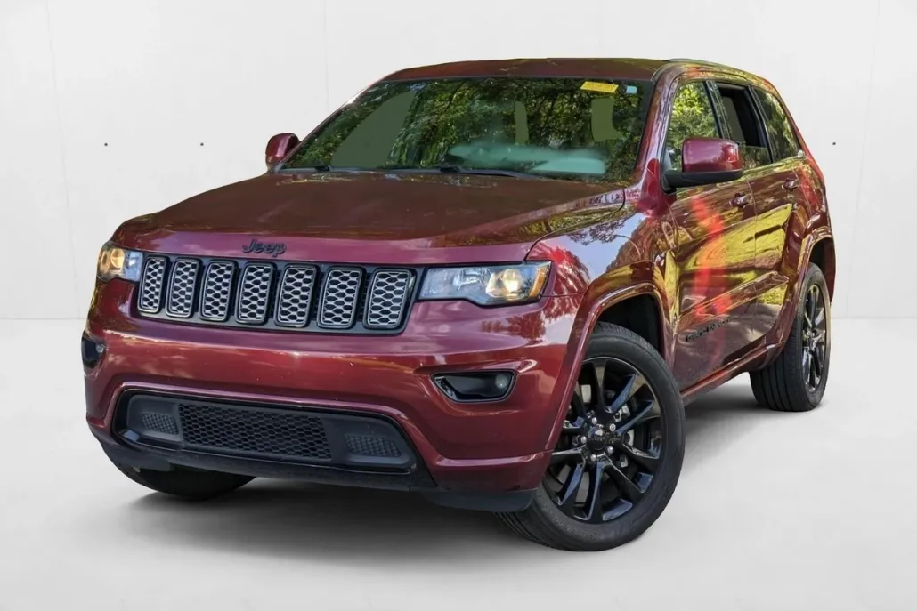 2021 Jeep Grand Cherokee Laredo X photo 1