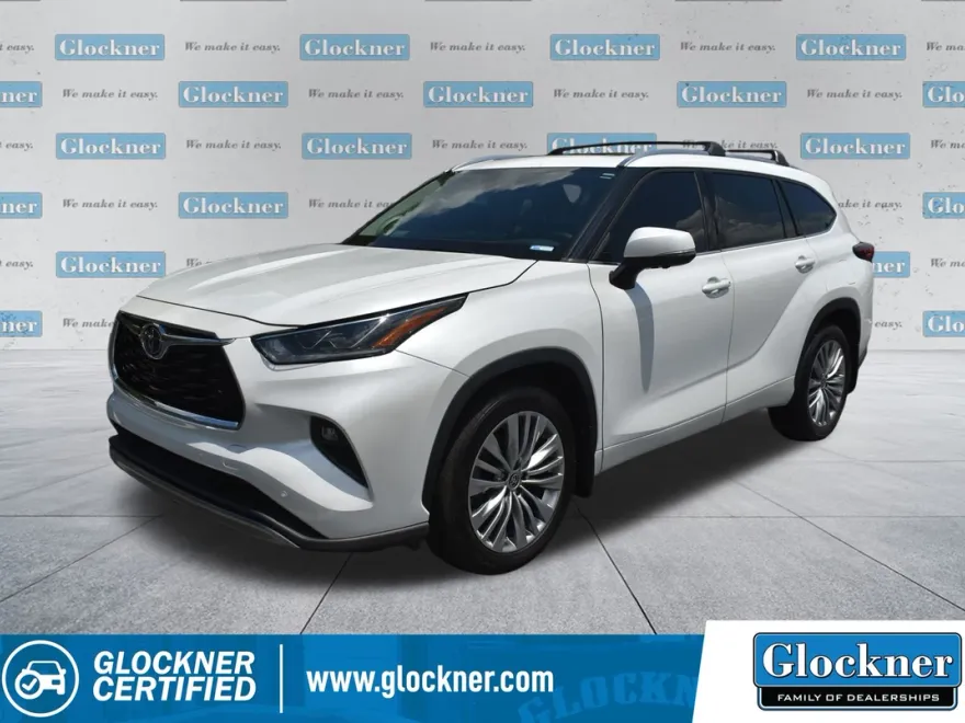 2023 Toyota Highlander Platinum photo 1