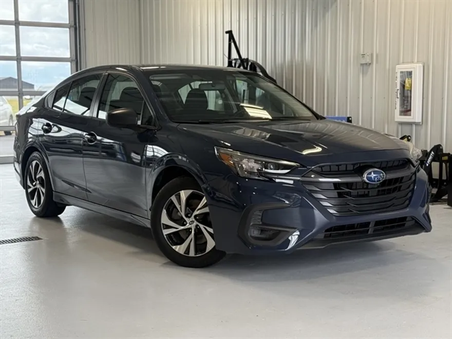 2023 Subaru Legacy Base photo 1