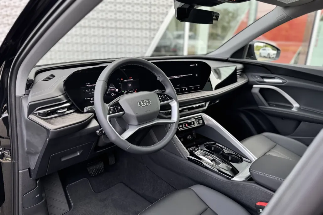 2025 Audi Q5 2.0T Premium photo 1