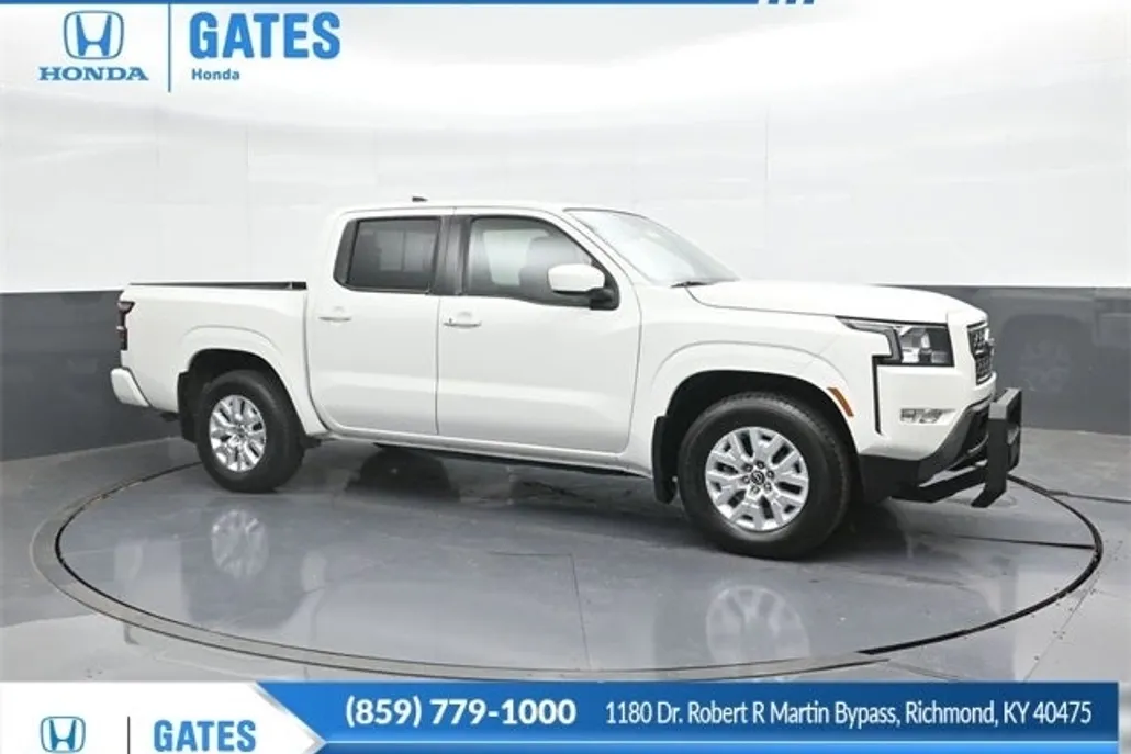 2022 Nissan Frontier SV photo 1