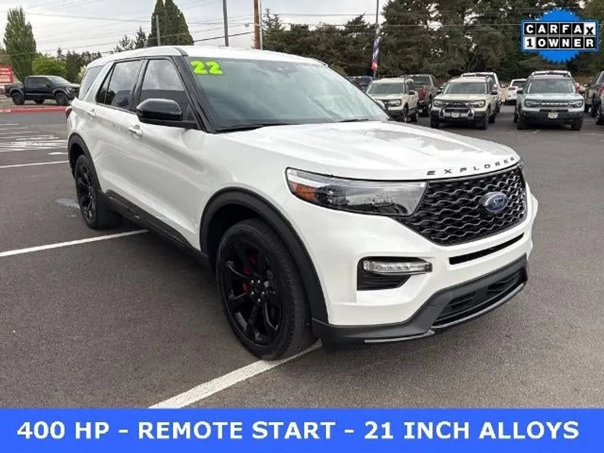 2022 Ford Explorer ST photo 1