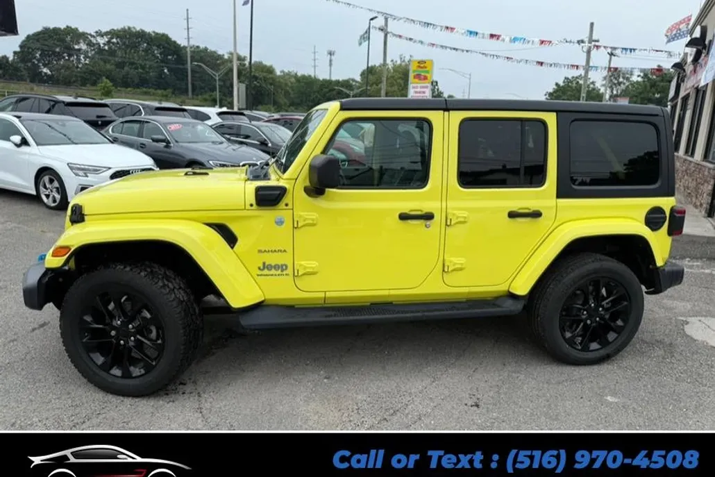 2023 Jeep Wrangler 4xe Sahara photo 1