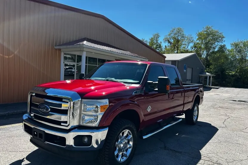 2015 Ford F-350 Lariat photo 1