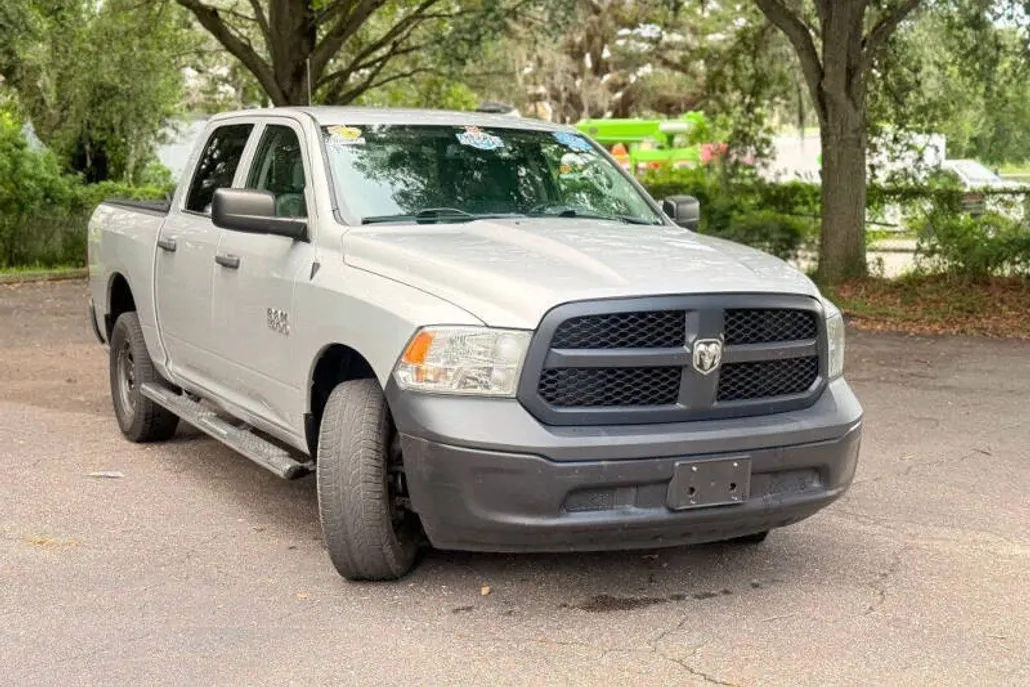 2015 Ram 1500 Tradesman photo 1