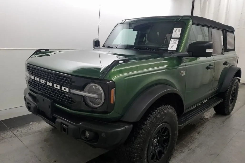 2023 Ford Bronco Base Big Bend Black Diamond Outer Banks Badlands Wildtrak Everglades photo 1