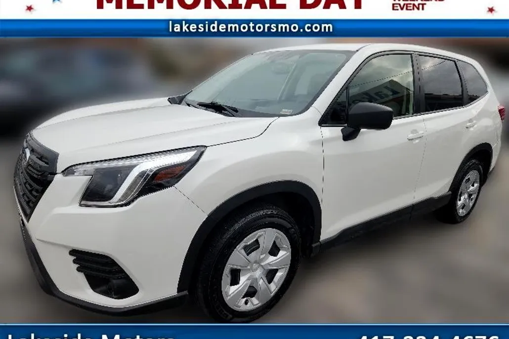 2023 Subaru Forester photo 1