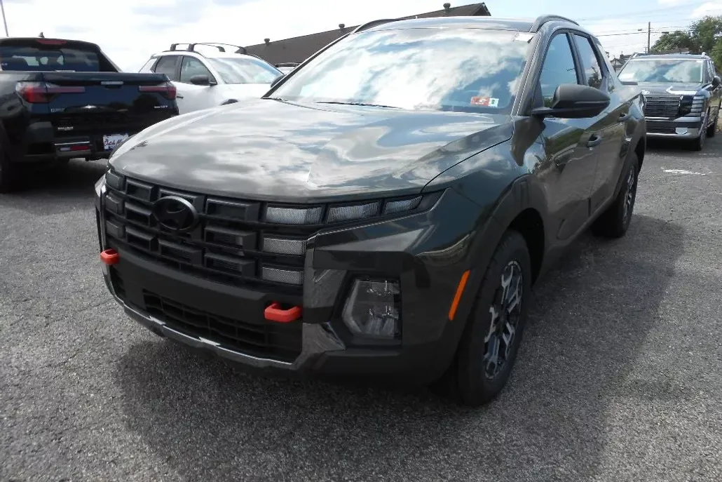 2025 Hyundai Santa Cruz XRT photo 1