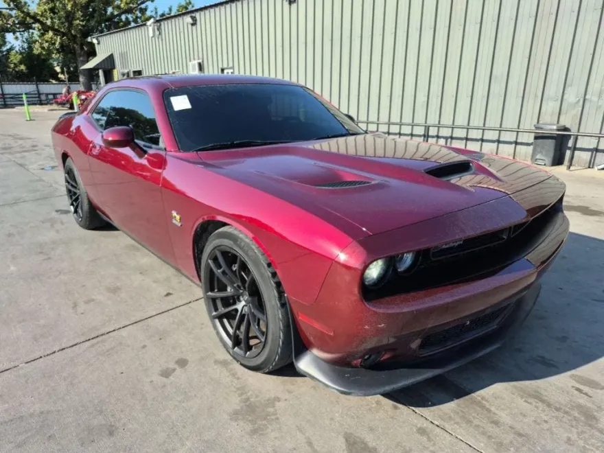 2023 Dodge Challenger R/T Scat Pack photo 1