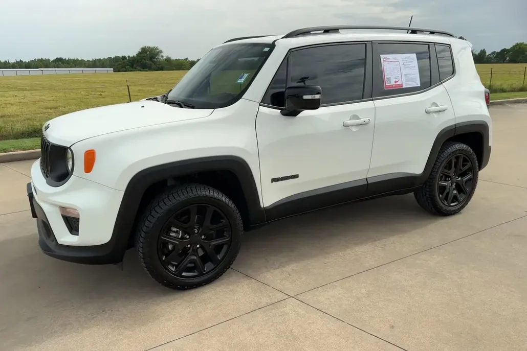 2022 Jeep Renegade Altitude photo 1
