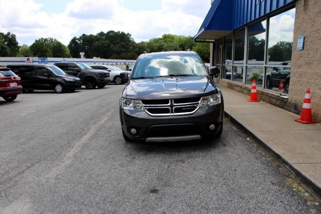 2019 Dodge Journey SE photo 1
