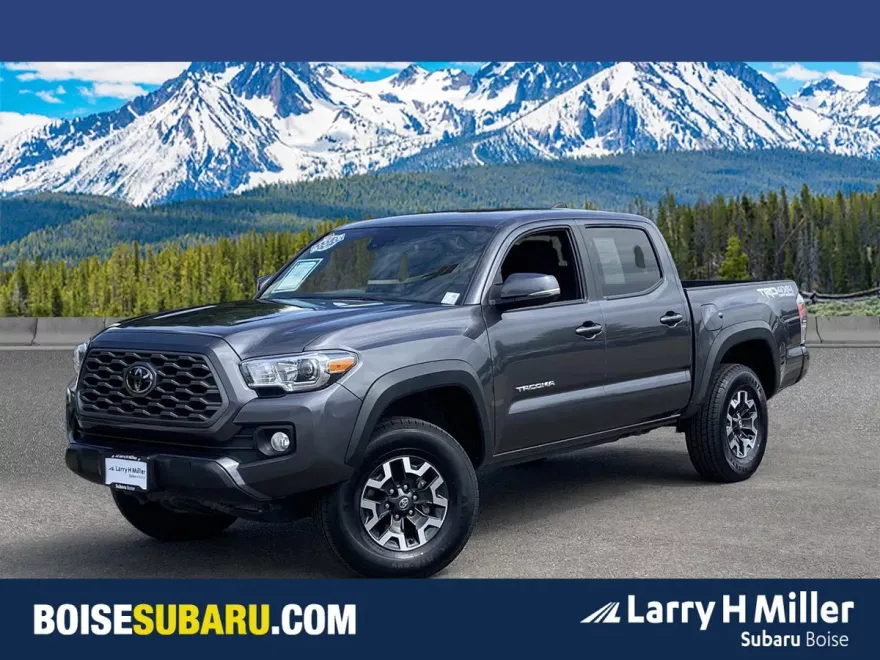 2023 Toyota Tacoma TRD photo 1
