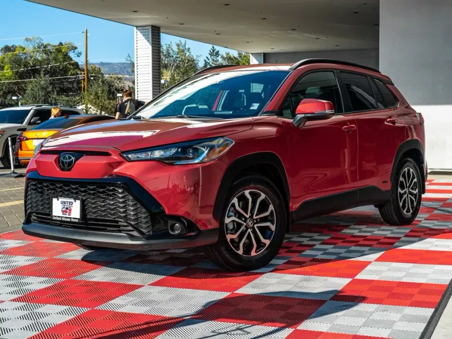 2024 Toyota Corolla Hybrid SE photo 1