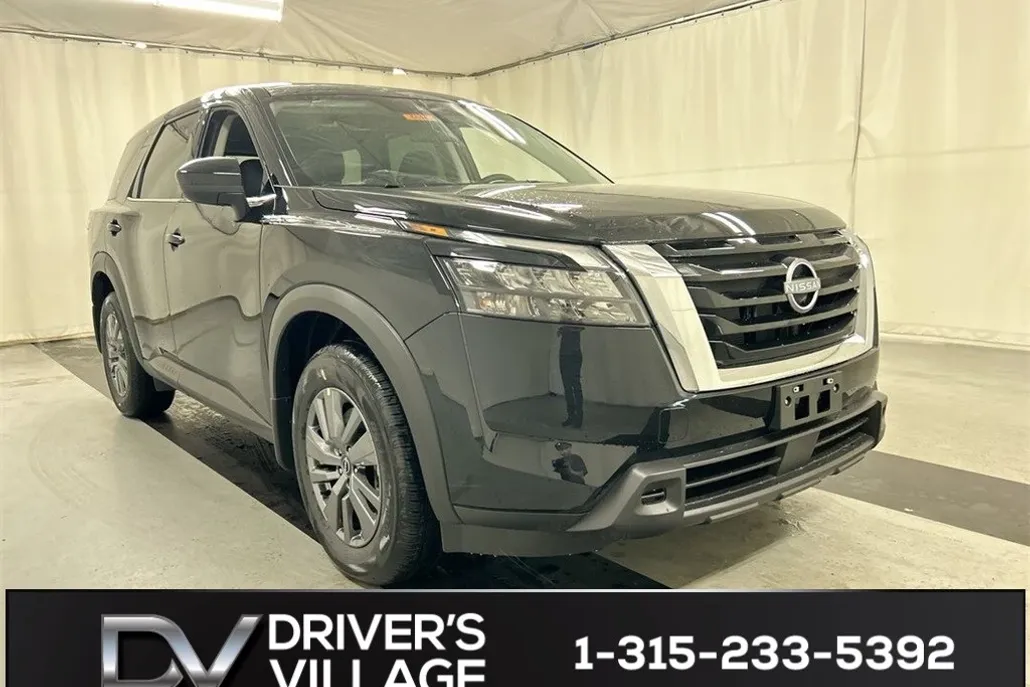 2025 Nissan Pathfinder S photo 1