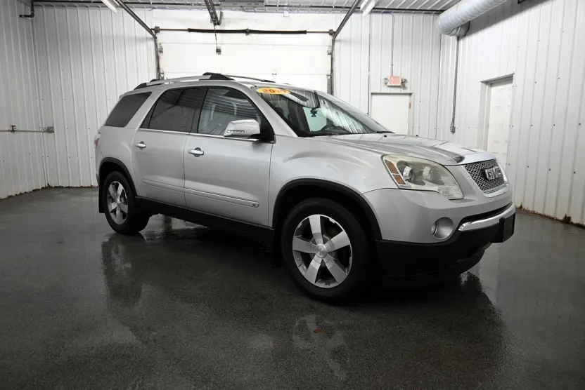 2010 Gmc Acadia photo 1
