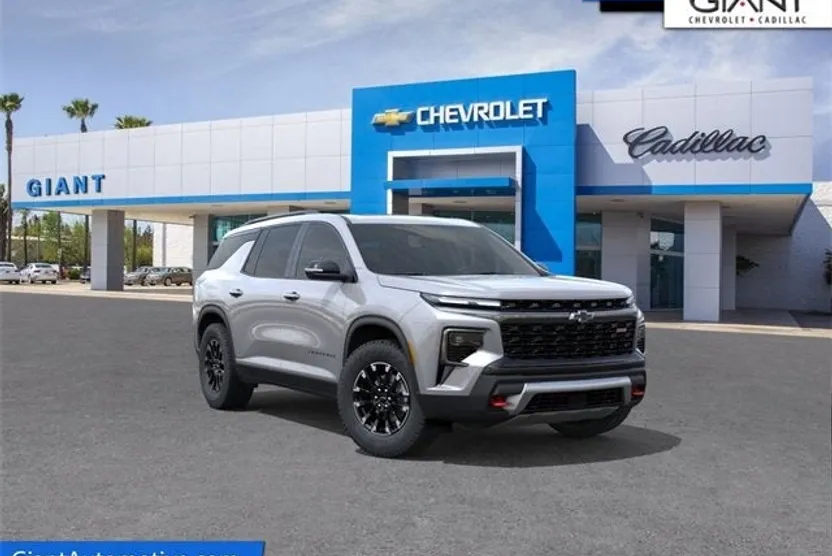 2026 Chevrolet Traverse Z71 photo 1