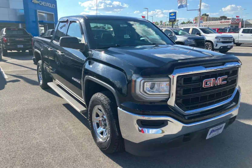 2016 Gmc Sierra 1500 Base photo 1