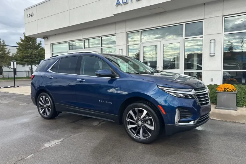 2022 Chevrolet Equinox Premier photo 1