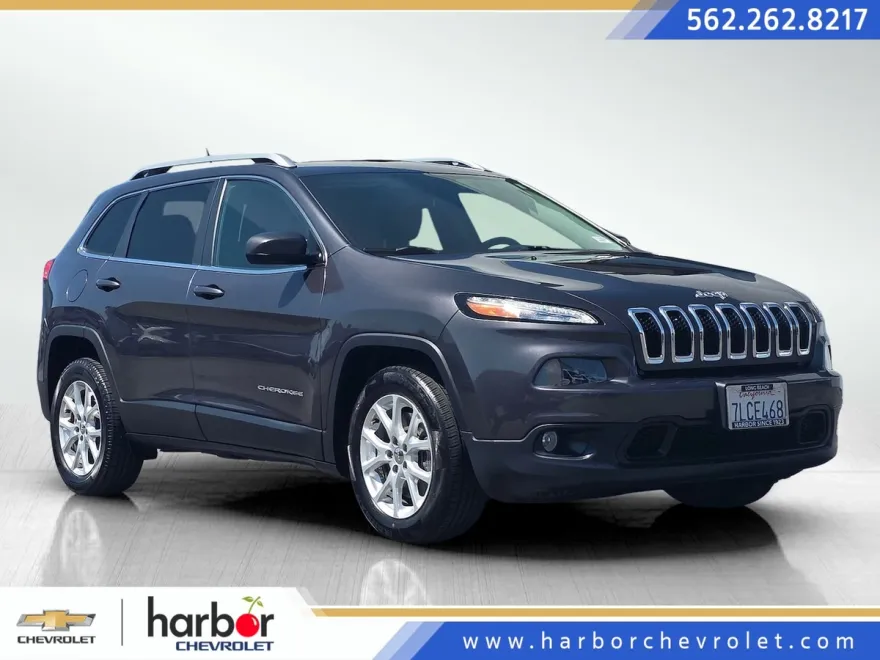 2015 Jeep Cherokee Latitude photo 1