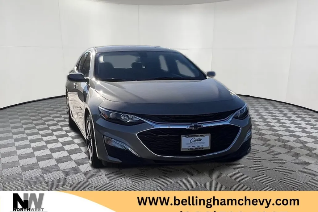 2022 Chevrolet Malibu RS photo 1