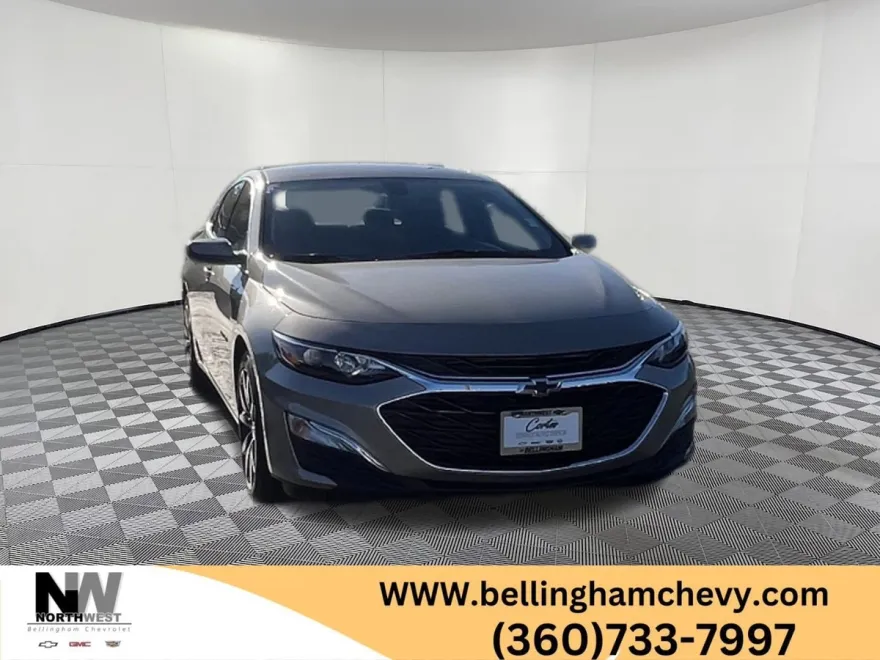 2022 Chevrolet Malibu RS photo 1
